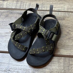 Chaco Kids Sandals - Black and Olive Size 12